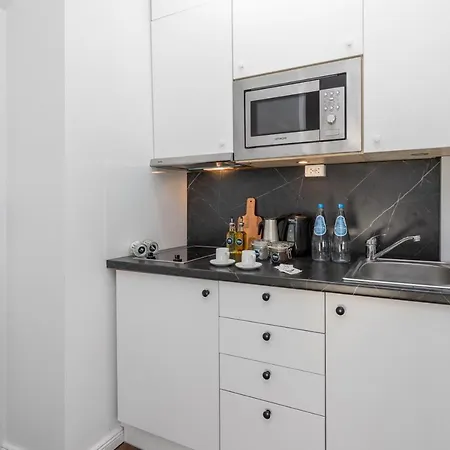 Rent Like - Zlota 11